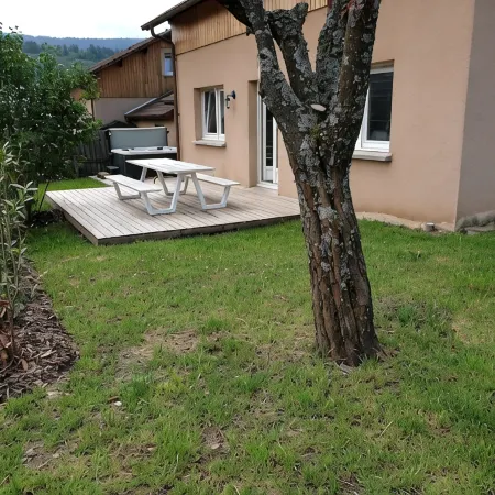 A 300m DU LAC ET DU Centre Ville LA Maison DE Noemia