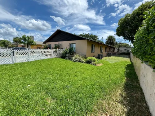 Coastal Breeze -2-bedroom apartment , in fabulous West Palm Beach - Apartments