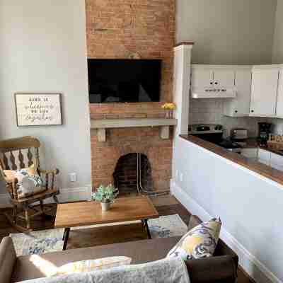 Cozy Apartment in the Heart of MainStrasse Others