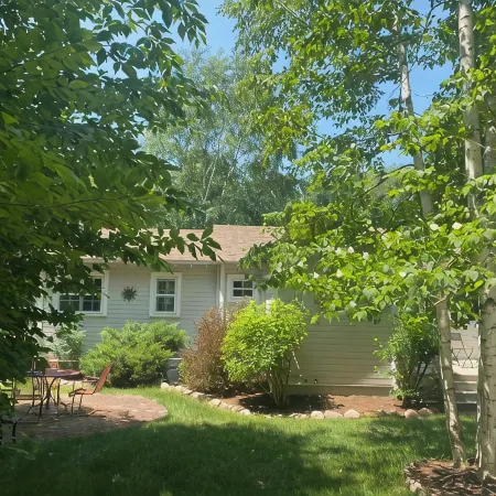 Harbor Springs Cottage In The Woods