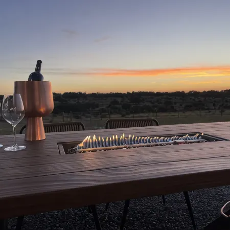 Gateway to the Hill Country and Texas Wineries on 10 acres!