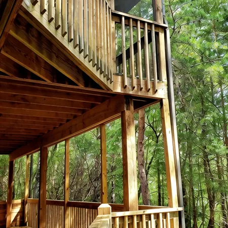 LL's house in the heart of Helen