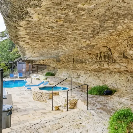 Tree House on Lake Travis #15