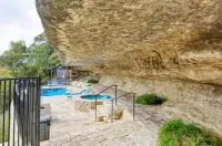 Tree House on Lake Travis #15