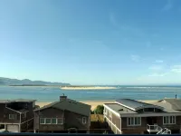 AMAZING OCEAN VIEW LUXURY Beach Home           !The Skyscraper!  Netarts Hotels in Netarts