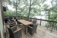 Lakebound and Down! Beautiful waterfront home on Smith Lake - 3-Star