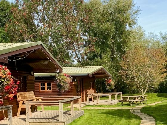Wall Eden Farm - Luxury Log Cabins and Glamping