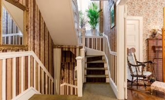 The Coolidge Corner Guest House: A Brookline Bed and Breakfast