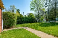 Nona's Cottage-Waynesboro/Shenandoah Valley, VA - 3-Star