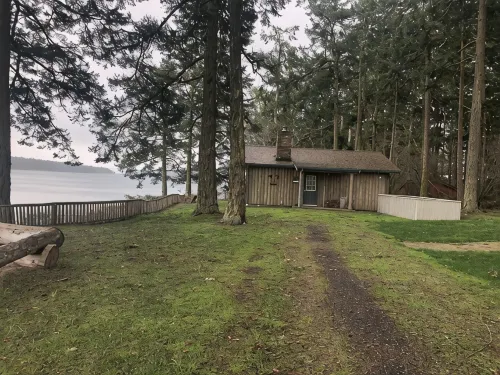 距僻靜海灘僅幾步之遙的可愛海濱木屋!