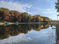 Payne's Lakeside Cottage with Private Beach - 2-Star