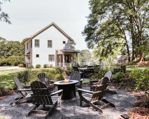 Cozy Downtown Retreat! Patio + Fire Pit + Garden Hotels in Oconee County