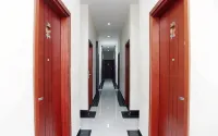 RedDoorz @ Hotel Gajah Mada Palu - Bãi đậu xe