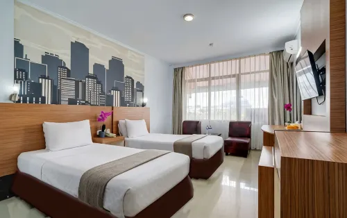 Prima Hotel Ratulangi Makassar by LIFE - parcheggio