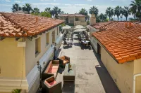 Balboa Inn, on the Beach at Newport - Jacuzzi