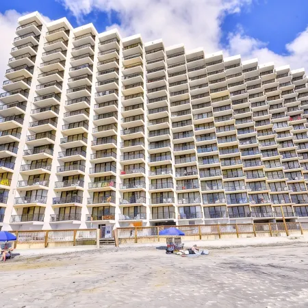 Royal Vista: Ocean Front Condo. Indoor Outdoor Pools & Hot Tub. Spectacular View