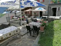 Osteria Anzonico - parking