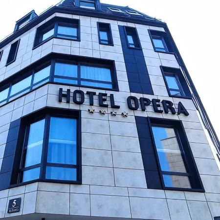 Hotel Opera