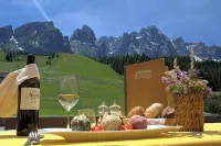 Hotel Kreuzberg Monte Croce