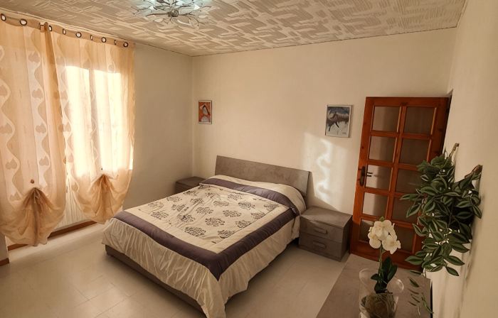 Entire apartment located 30 meters from the sea