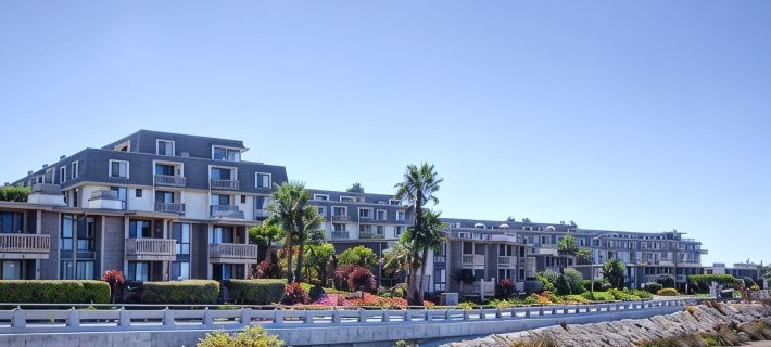 North Coast Village Newly Remodeled Steps to Beach Hotels in Oceanside