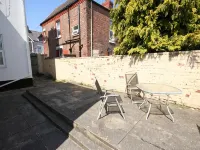 Marley Mansions Apartment - Clarendon Hotels in Wallasey