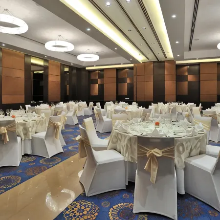 The Anya Hotel-Golf Course Road