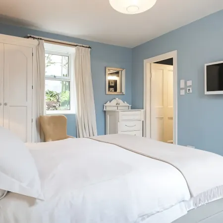 Pretty cottage on Moray coast: walks & whisky