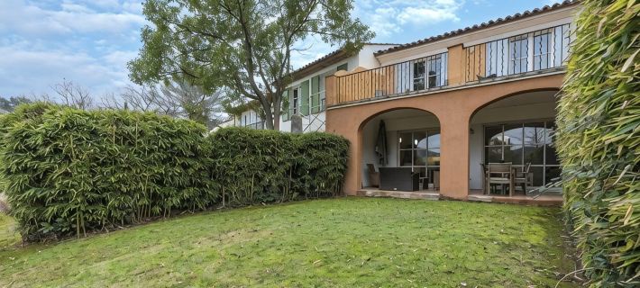 Villa des Chênes Hotels in Grimaud