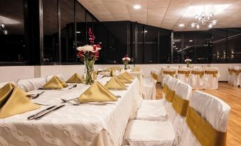 Hotel Italia - Housity