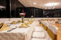 โรงแรม อิตาเลีย คูเอนกา - ทรานเวีย เซนโตร และ สนามบิน - พร้อมอาหารเช้า