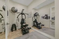 Walk to Stagecoach,Incredible Gameroom, Putting Green, Bocce, Slide, Pickleball - Fitnessstudio