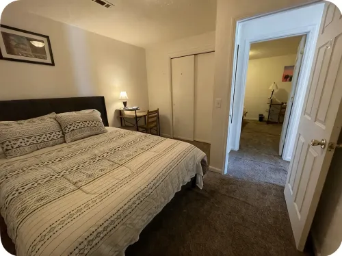 A charming 2BR home—better than a room—Vacation Condo No. 6, Near Spring River - 3-Star