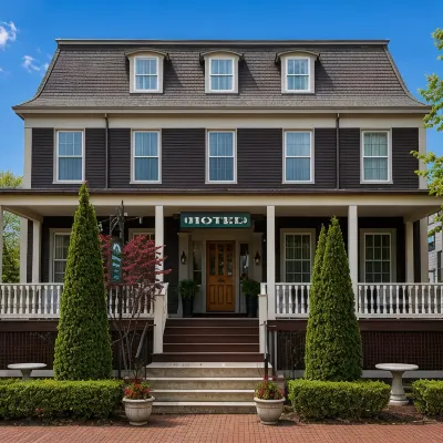 Bellevue Manor Các khách sạn gần The Breakers