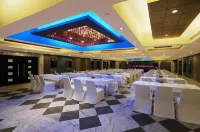 Radha Regent Electronic City - Интернет