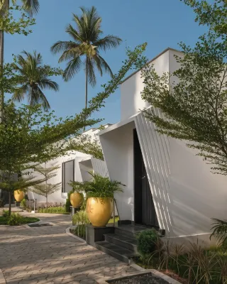 The Saravi Resort