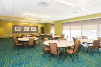 SpringHill Suites Bloomington - Swimmingpools