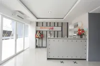 Front One Budget Malang by Azana