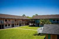 Super 8 by Wyndham Biloxi