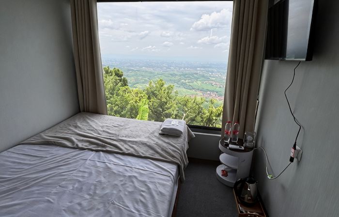 Contana Glamping with Jogja City View