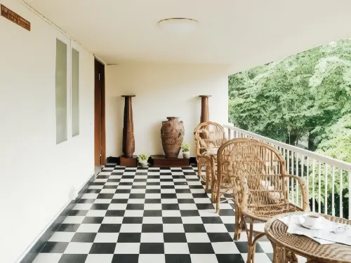 Hanu Reddy Residences Wallace Garden - Pensions