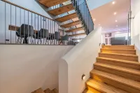 Modern villa with whirlpool and home theater - 3つ星