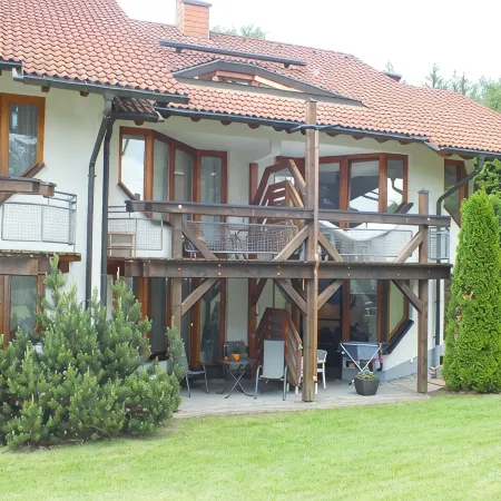 Lovely, quiet 4-star apartment for two - close to village and lake - Wi-Fi