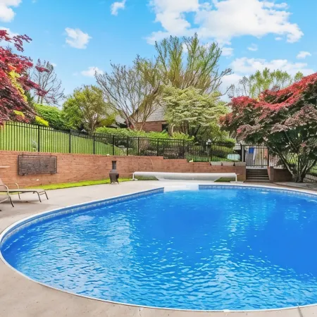 Group Estate with Pool & Hot Tub