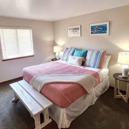 IDEAL Location in Saugatuck - 2 minutes to Downtown & Blue Star Trail @ Frt Door