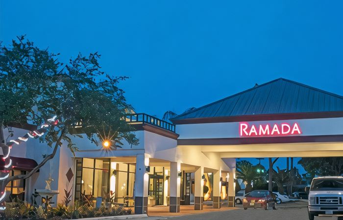 Ramada by Wyndham Houston InterContinental Airport East