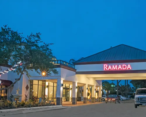 Ramada by Wyndham Houston InterContinental Airport East Hotels in Harris County