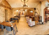 Hotel Consentido - breakfast