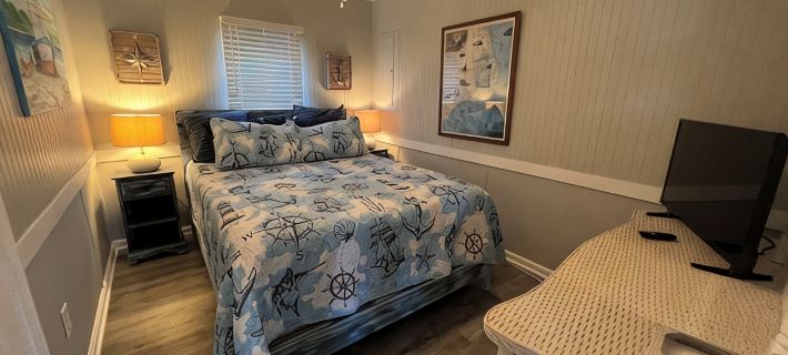 Deep-Water Canal Front Coastal Cottage Only Steps to the Beach & Pet Friendly! Hôtels à&nbsp;: Comte de Pender