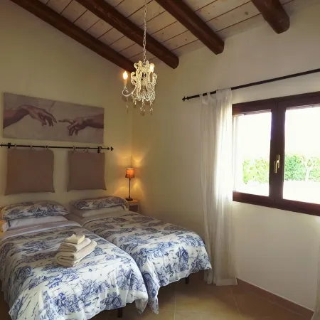 Villa Albero Limone Luxury 3 bedroom 4 bathooms farmhouse private pool and wif